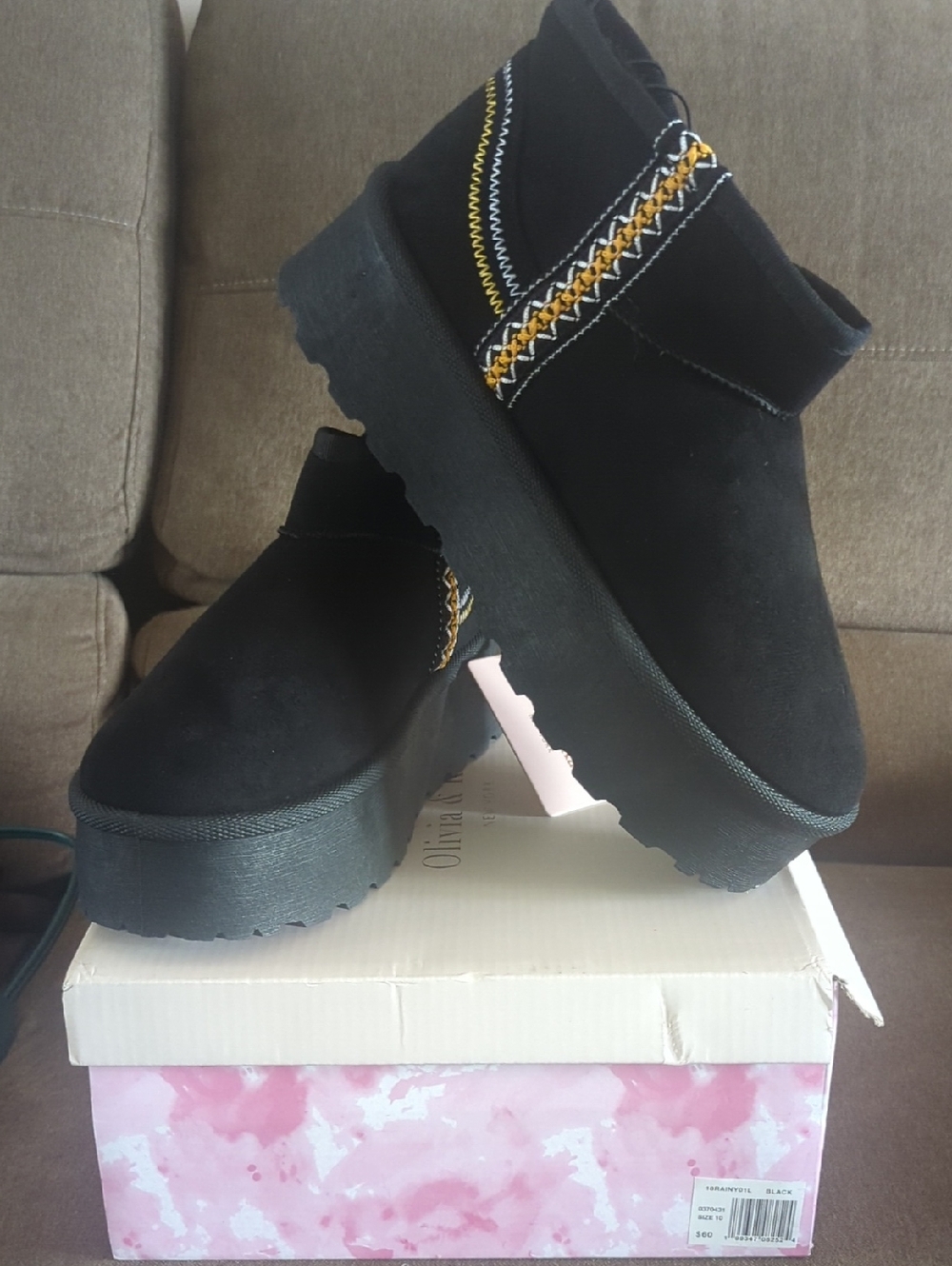 Black Platform Clog Mules with Decorative Contrast Stitching
